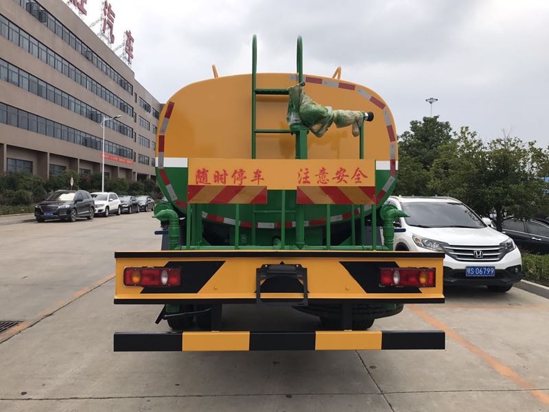 12����12�����|�L���\�G����ˮ܇�DƬ