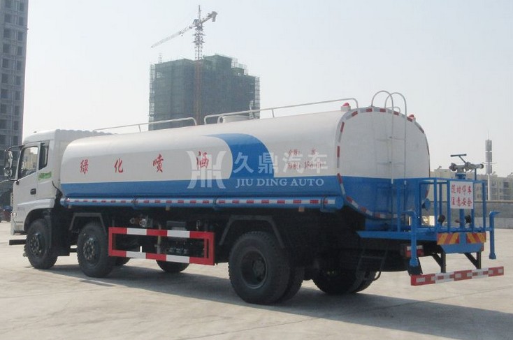 20噸東風特商小三軸工程灑水車圖片 20噸東風特商小三軸工程灑水車圖片