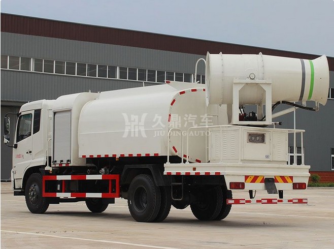 東風(fēng)天錦多功能抑塵車廠家價(jià)格3