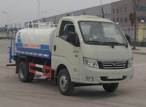 福田時代2噸藍牌小型灑水車2