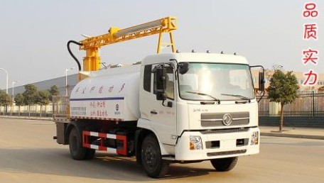 多功能灑水車_東風天錦鐵路抑塵車2
