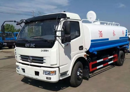 ���Ɩ|�L(f��ng)������10����ˮ܇(ch��)