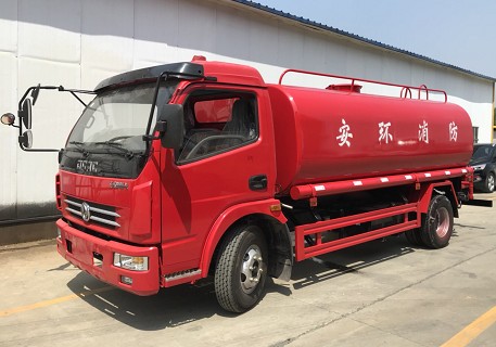 �����Ɩ|�L(f��ng)������10����ˮ܇(ch��)