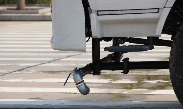 �|�L(f��ng)��(zhu��n)�õױP(p��n)12����ˮ܇(ch��)����DƬ