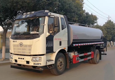 國六14方解放J6綠化灑水車廠家價(jià)格2