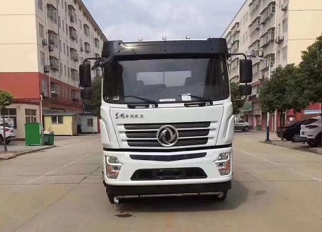 20方灑水車報價表_國六20方東風專底D3S后雙橋綠化灑水車2