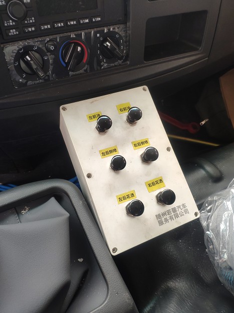 ��ˮ܇���(d��ng)���y���ƺЈDƬ