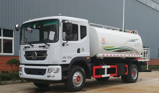 �|�L������D9��ˮ܇�DƬ