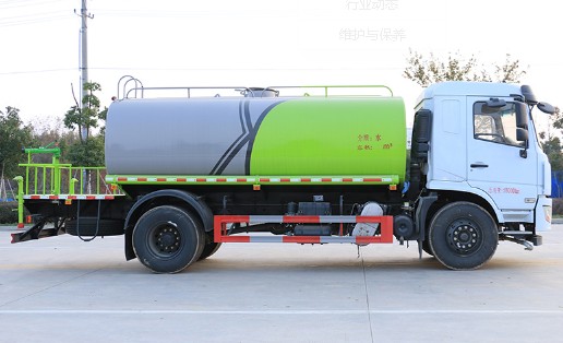 12方灑水車可以裝多少噸水_國六12噸東風專用底盤D3L綠化灑水車廠家價格4