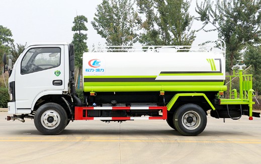 ����5���|�LС���𿨞�ˮ܇�DƬ