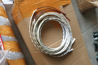 ����܇�����T��