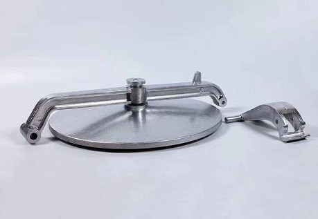 ����܇�X�Ͻ��˿��w�෽λ�DƬ