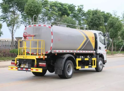 8噸灑水車價格_國六8-10噸江淮駿鈴綠化灑水車廠家價格4