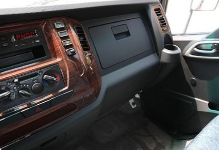 國六4.15方大運奧普力A3灑水車內(nèi)飾圖片 國六4.15方大運奧普力A3灑水車內(nèi)飾圖片