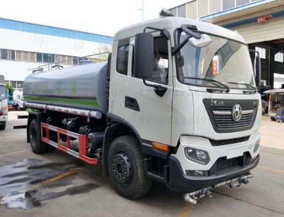 國六10方東風天錦KR天然氣灑水車圖片 國六10方東風天錦KR天然氣灑水車圖片