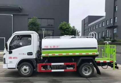 ��(gu��)���{(l��n)��2.5���S�M(j��n)���\(y��n)S80��ˮ܇(ch��)�DƬ