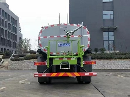 國六重汽豪沃TX綠化噴灑車圖片 國六重汽豪沃TX綠化噴灑車圖片