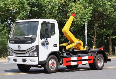 國(guó)六東風(fēng)多利卡藍(lán)牌勾臂垃圾車(chē)圖片 國(guó)六東風(fēng)多利卡藍(lán)牌勾臂垃圾車(chē)圖片