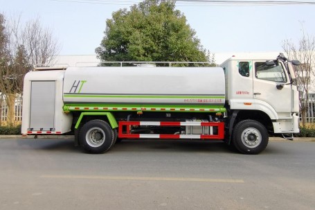 ��������13��������ˮ܇