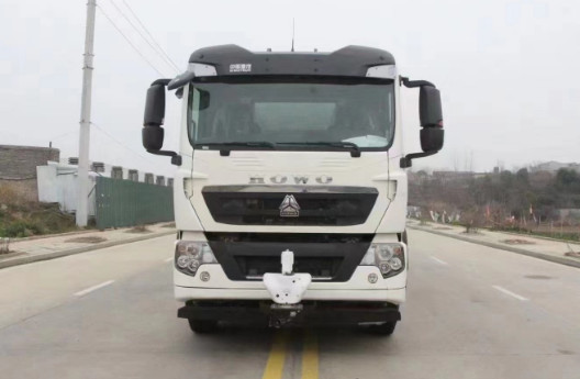 ��������ǰ�ĺ��30����ˮ܇(ch��)