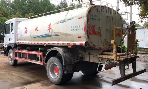 二手15方六缸機(jī)灑水車_二手15方東風(fēng)多利卡D9灑水車5