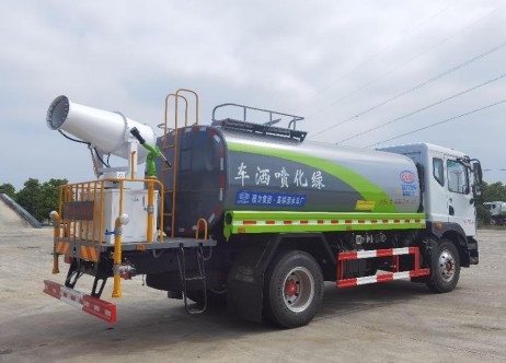 �����߶˞�ˮ܇�DƬ